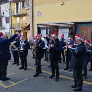 Scambio di auguri e Concerto Itinerante della Premiata Banda Musicale di Zogno.