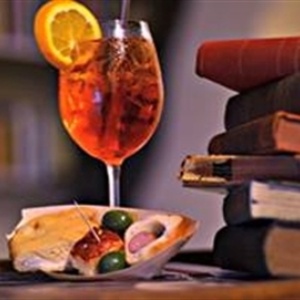 Fior di letture” – Aperitivi letterari di primavera a Zogno il 10 giugno