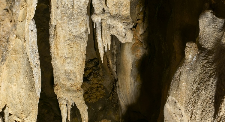 Apertura con visita guidata alle Grotte delle Meraviglie  2023