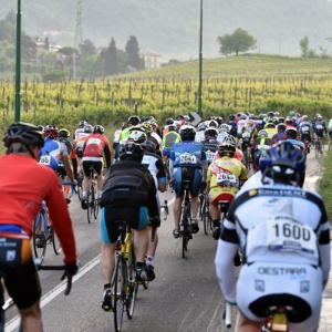 Passa la Gran Fondo BGY. Chiusura strada statale 470 a Zogno dalle ore 8,40 alle ore 10,40 di domenica 14 maggio 2023